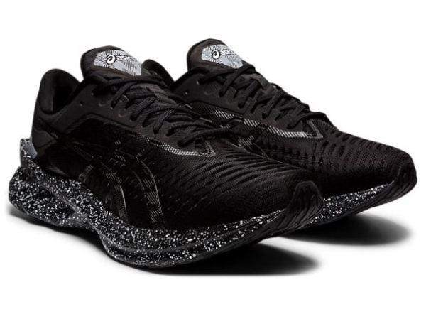 ASICS SHOES | NOVABLAST - Black/Black