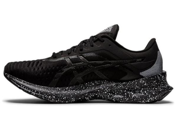 ASICS SHOES | NOVABLAST - Black/Black