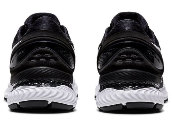 ASICS SHOES | GEL-Nimbus 22 - Black/White