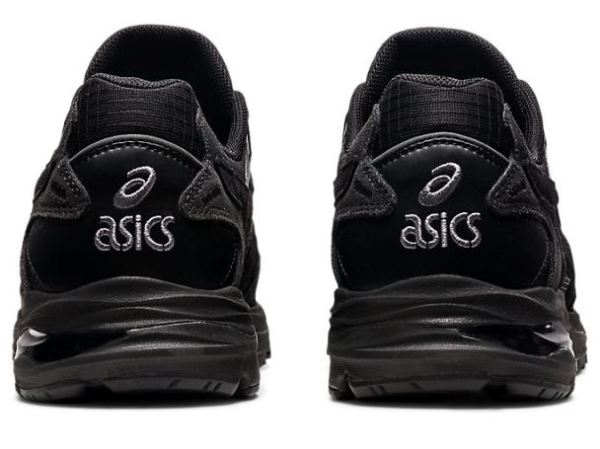 ASICS SHOES | GEL-MC PLUS - Black/Marigold Orange