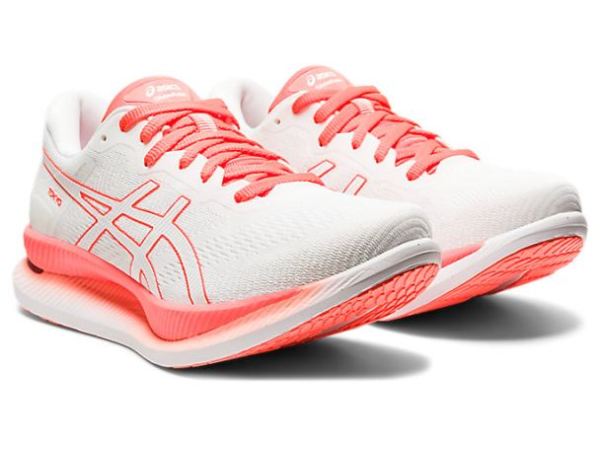 ASICS SHOES | GLIDERIDE - White/Sunrise Red