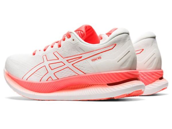 ASICS SHOES | GLIDERIDE - White/Sunrise Red