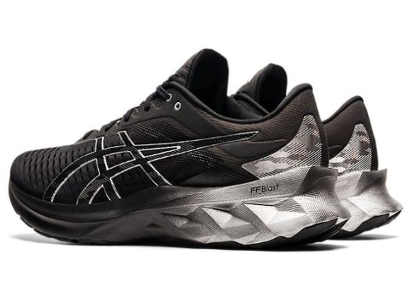 ASICS SHOES | NOVABLAST PLATINUM - Black/Pure Silver