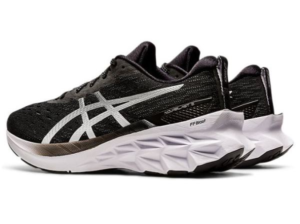 ASICS SHOES | NOVABLAST 2 - Black/Pure S Ilver