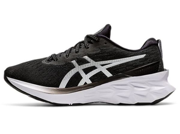 ASICS SHOES | NOVABLAST 2 - Black/Pure S Ilver