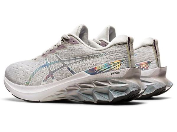 ASICS SHOES | NOVABLAST 2 PLATINUM - Glacier Grey/White