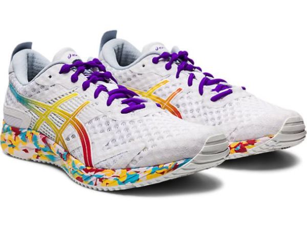 ASICS SHOES | GEL-NOOSA TRI 12 - White/Classic Red