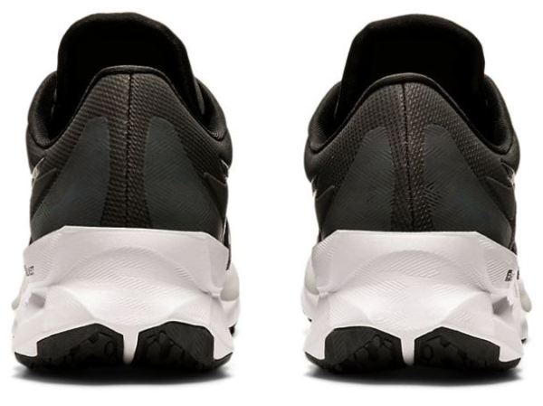 ASICS SHOES | NOVABLAST - Black/Carrier Grey