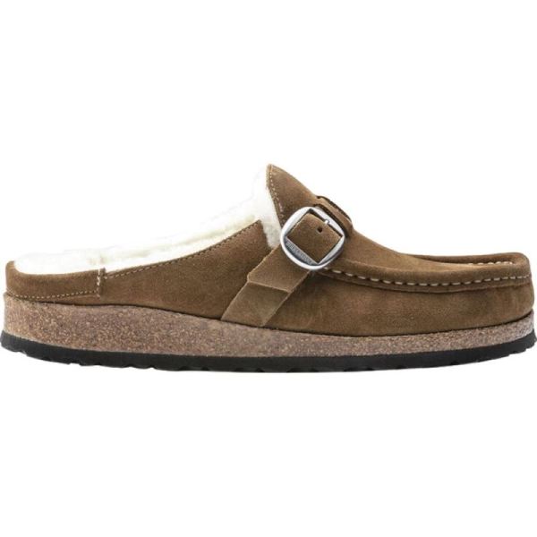 Birkenstock-Women's Buckley Shearling Clog Tea/Natural Suede