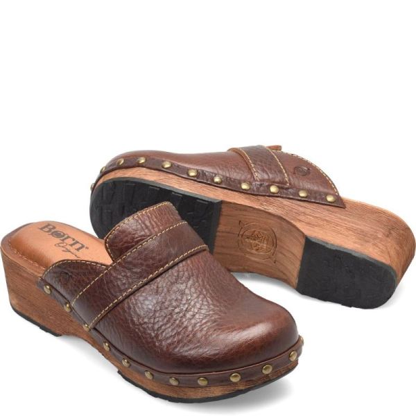 Born | For Women Topaz Clogs - Cinnamon Stick (Brown)