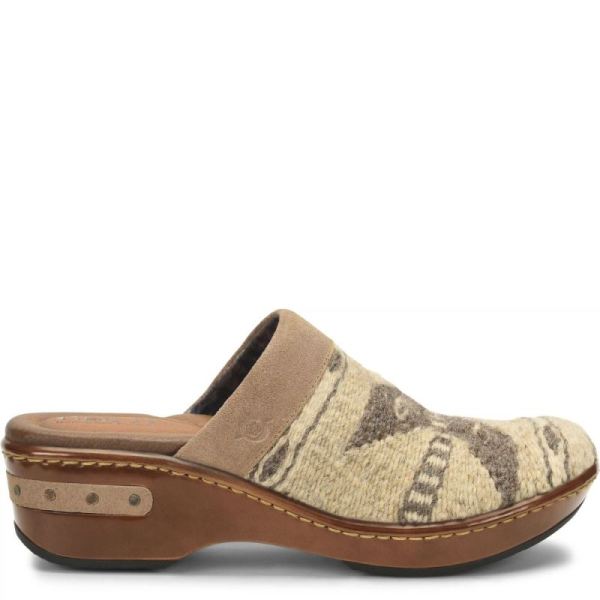 Born | For Women Bandy Blanket Clogs - Birch Blanket Combo (Tan)