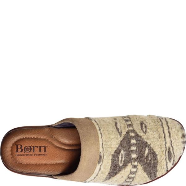 Born | For Women Bandy Blanket Clogs - Birch Blanket Combo (Tan)