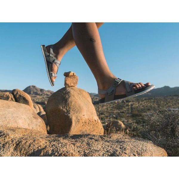 Chacos - Women's Lowdown Sandal - Pully Grey