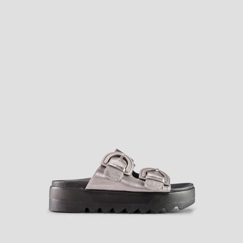 Cougar Women's Pepa Metallic Leather Water-Repellent Sandal-Metallic Silver