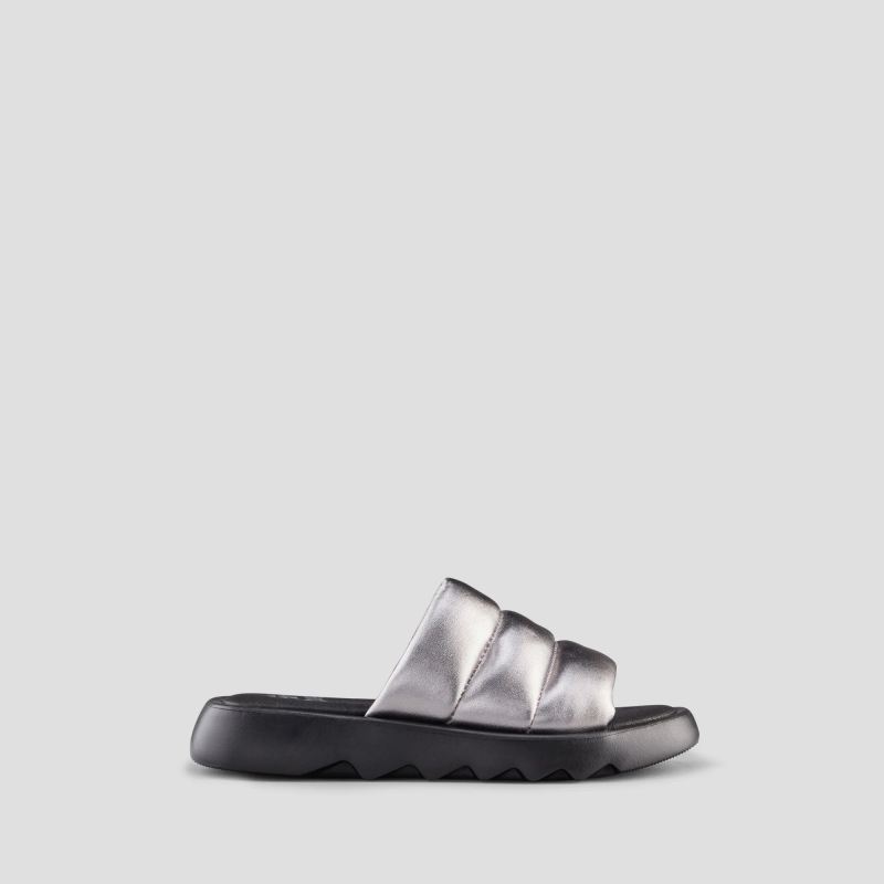 Cougar Women's Julep Metallic Leather Water-repellent Sandal-Metallic Silver