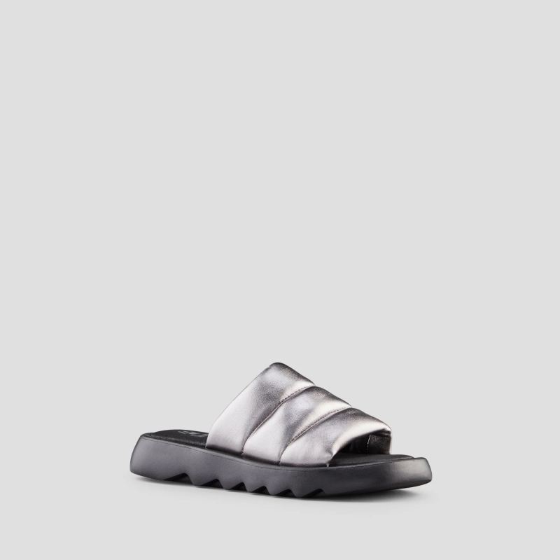 Cougar Women's Julep Metallic Leather Water-repellent Sandal-Metallic Silver