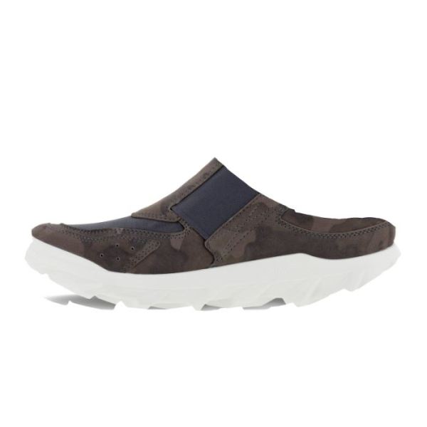 ECCO SHOES -MX WOMEN'S LOW SLIP ON-TITANIUM/MAGNET