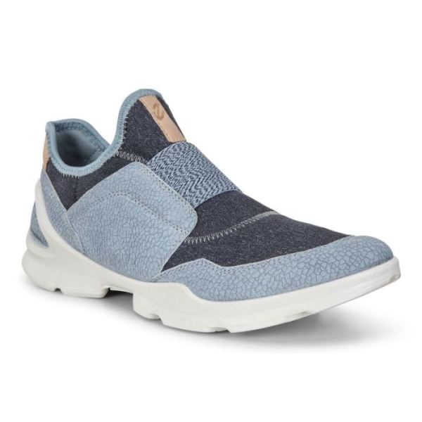 ECCO SHOES -BIOM STREET. WOMEN'S SLIP-ON-DUSTY BLUE/MARINE