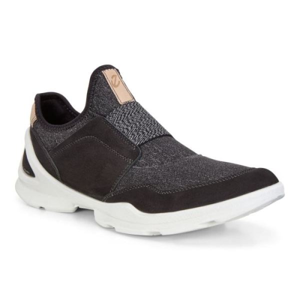 ECCO SHOES -BIOM STREET. WOMEN'S SLIP-ON-BLACK/BLACK