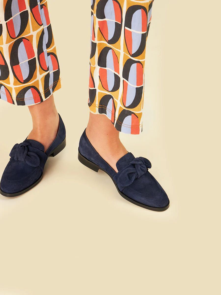 Maguire | Women's Valencia Navy Loafer Bow Loafer | Special Offer