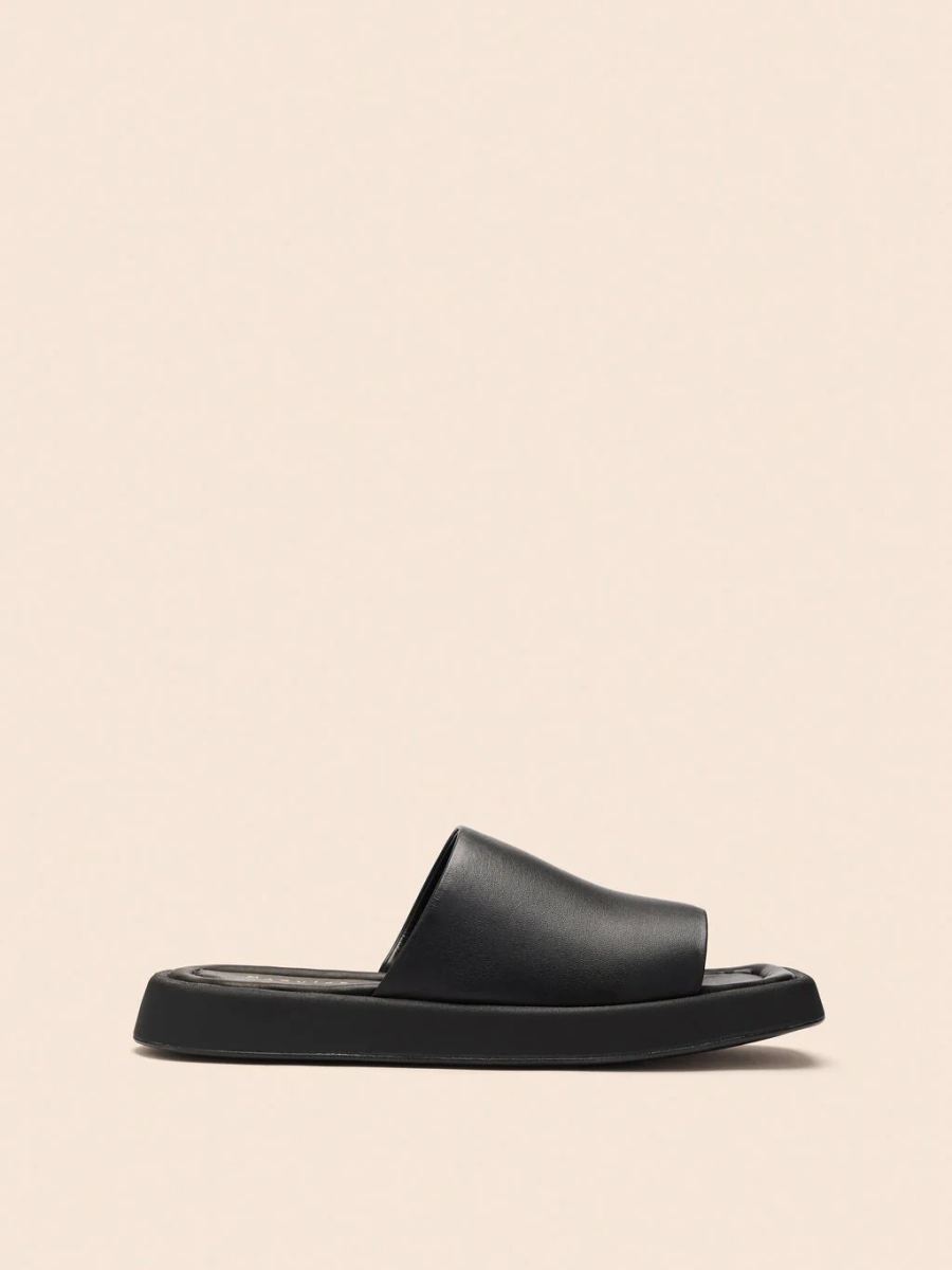 Maguire | Women's Bara Black Sandal Slide Sandal | Special Offer