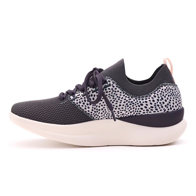 New Arrivals Moshn Women's Pulse - Black Dots