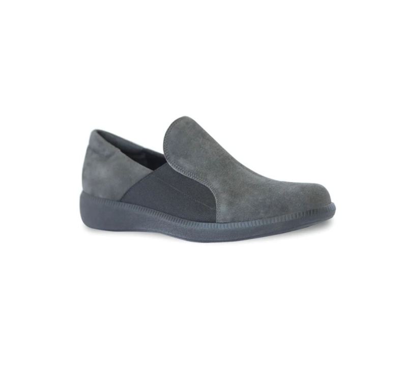 Munro Shoes | Women'S Clay-Grey Suede | Quick Ship!