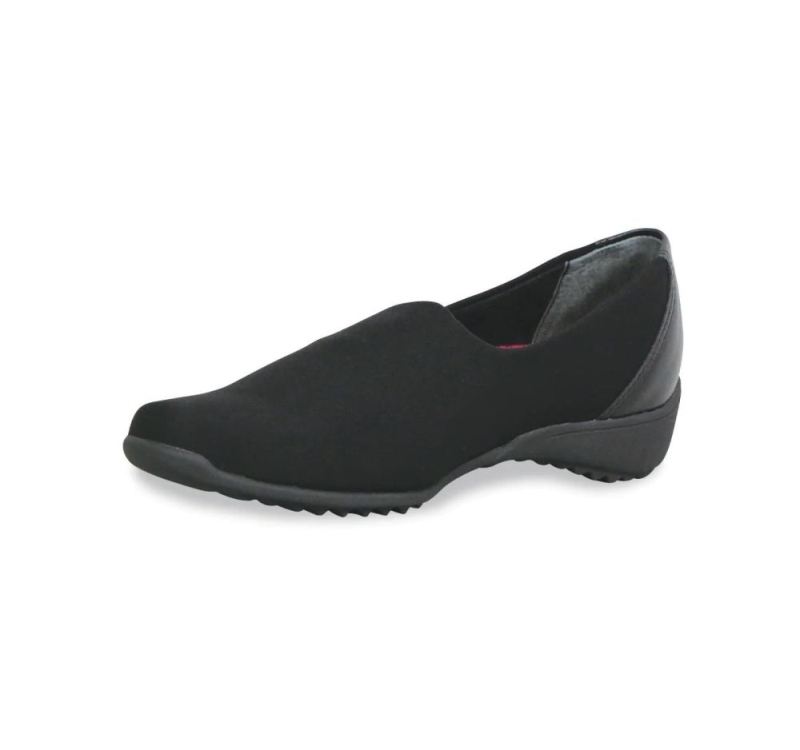 Munro Shoes | Women'S Traveler-Black Stretch Fabric | Quick Ship!