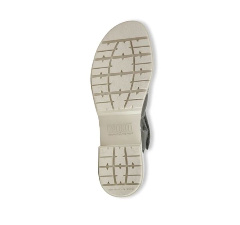 Munro Sandals | Women'S Marley-Sivler Metallic | Quick Ship!