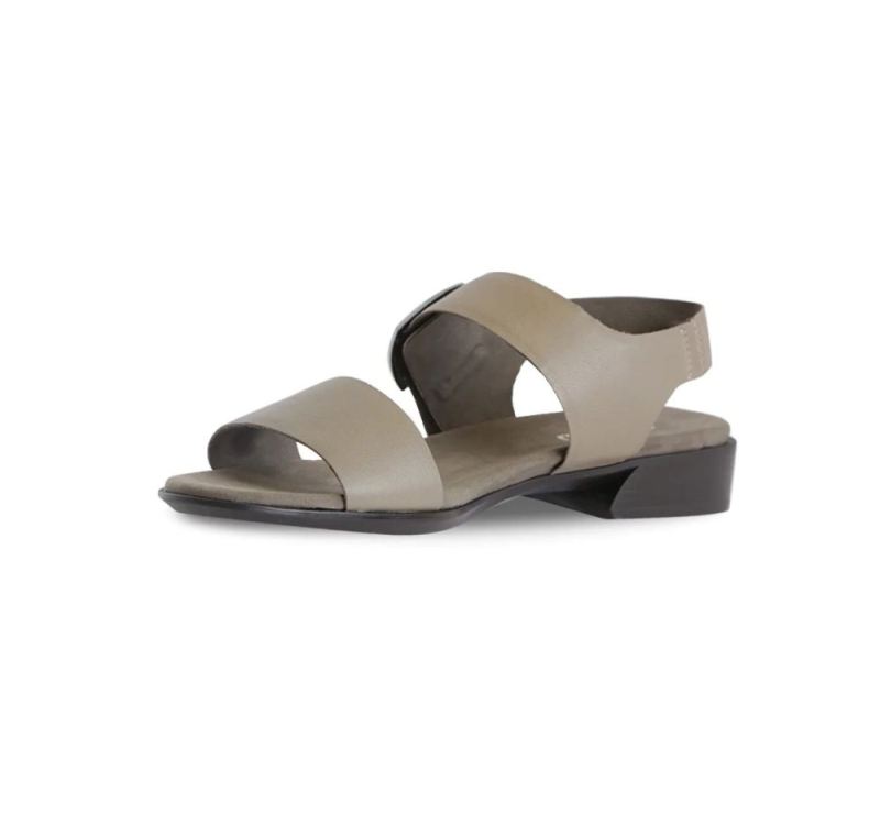 Munro Sandals | Women'S Cleo-Vintage Khaki Leather | Quick Ship!