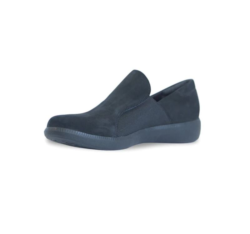 Munro Shoes | Women'S Clay-Black Nubuck | Quick Ship!