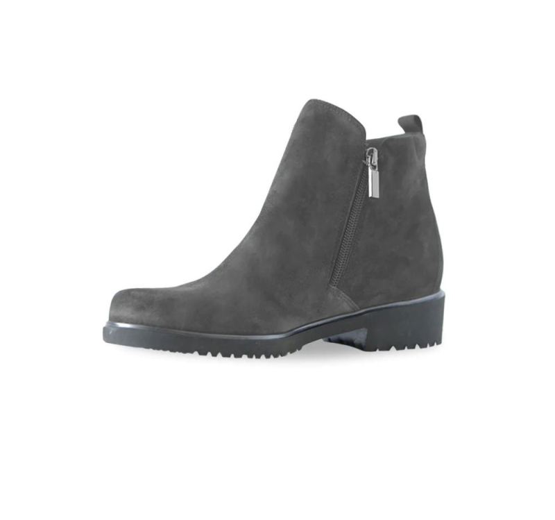 Munro Boots | Women'S Rourke-Charcoal Suede | Quick Ship!