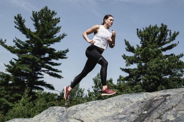 NOBULL WOMEN'S SHOES CRIMSON MATRYX  TRAIL RUNNER