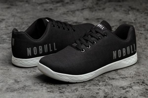 NOBULL WOMEN'S SHOES BLACK GREY TRAINER