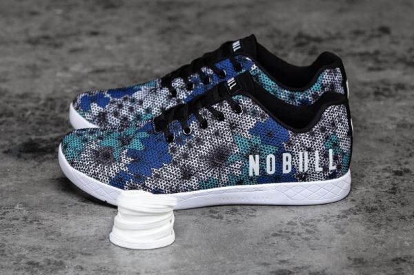 NOBULL MEN'S SHOES MIDNIGHT FLORAL TRAINER