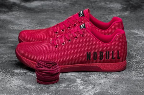 NOBULL WOMEN'S SHOES MAGENTA TRAINER