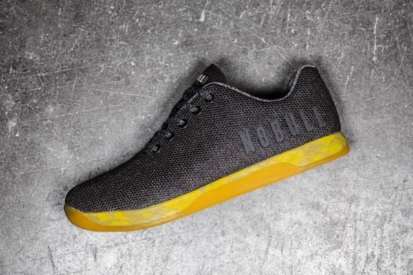 NOBULL MEN'S SHOES BLACK HEATHER YELLOW TRAINER