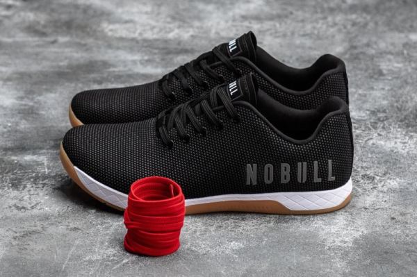 NOBULL WOMEN'S SHOES BLACK WHITE GUM TRAINER