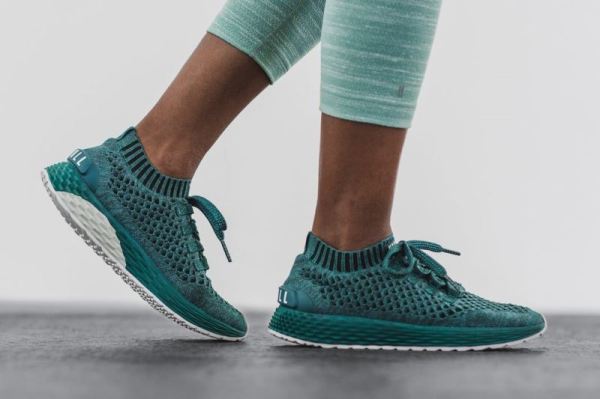 NOBULL WOMEN'S SHOES DEEP TEAL KNIT RUNNER