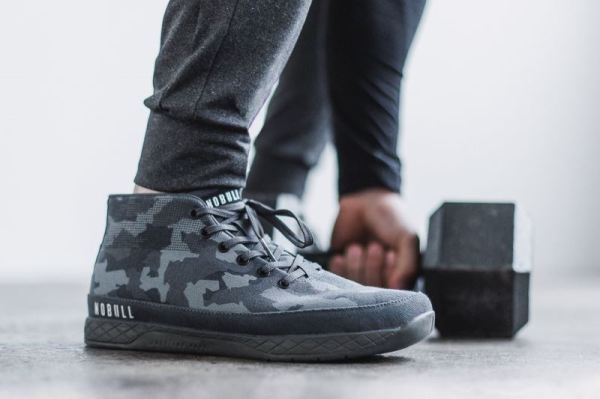 NOBULL MEN'S SHOES DARK CAMO CANVAS MID TRAINER