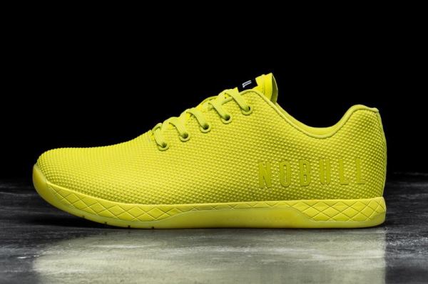 NOBULL WOMEN'S SHOES NEON YELLOW TRAINER