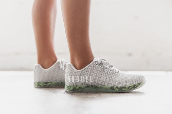 NOBULL WOMEN'S SHOES WHITE HEATHER FOREST TRAINER