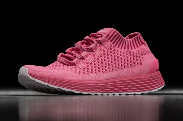 NOBULL WOMEN'S SHOES BRIGHT PINK KNIT RUNNER