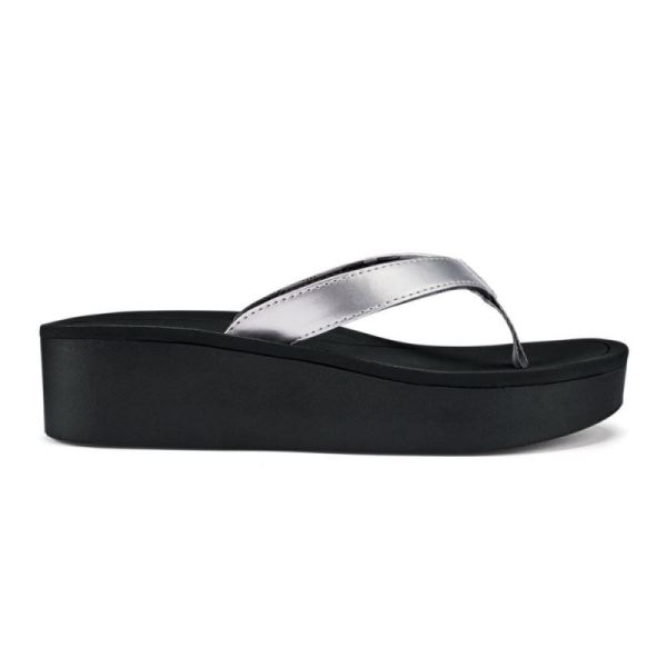 Olukai Women's Pi'o Lua - Silver / Black