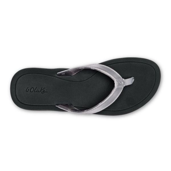 Olukai Women's Pi'o Lua - Silver / Black