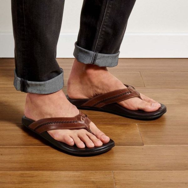 Olukai Men's Mea Ola Leather Sandals - Tan / Dark Java