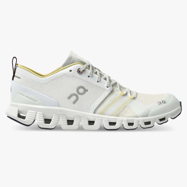 On Cloud Shoes Women's Cloud X Shift-Vapor | Acacia