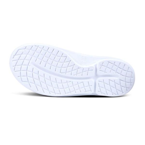 Oofos Men's OOcloog Clog - White