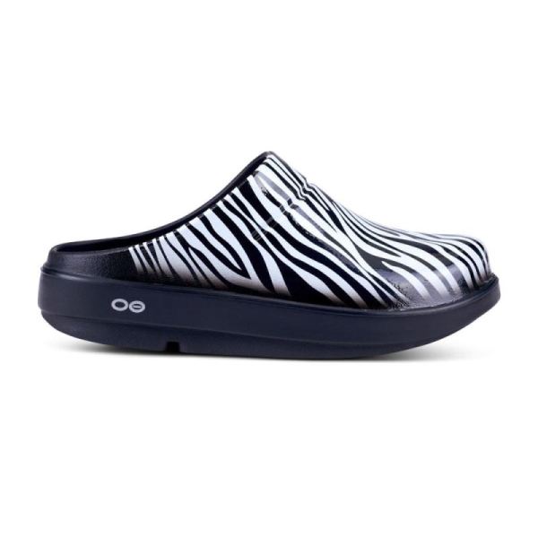 Oofos Women's OOcloog Limited Edition Clog - Zebra