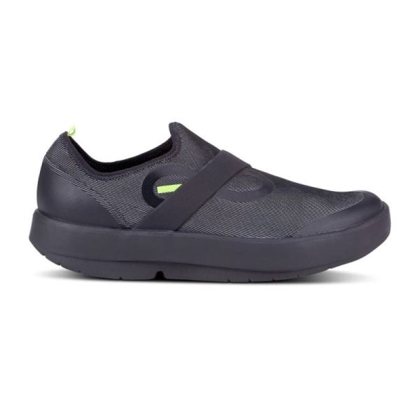 Oofos Men's OOmg Fibre Low Shoe - Black Gray